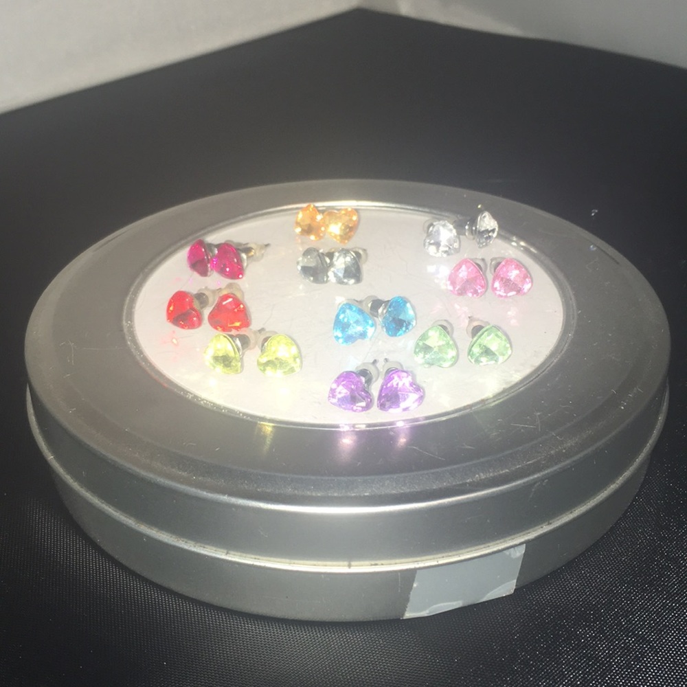 10 pair heart shaped earring set